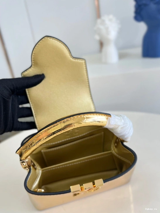 VUITTON CAPUCINES MINI LOUIS 0825